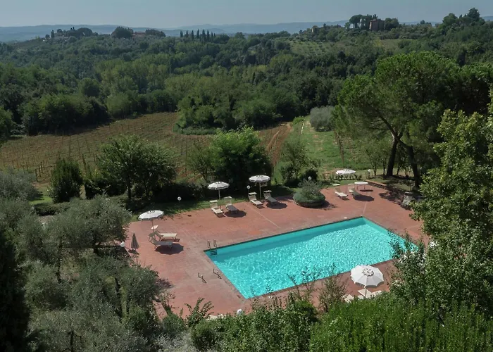 Cozy Holiday Home With Pool In Sienna Italy